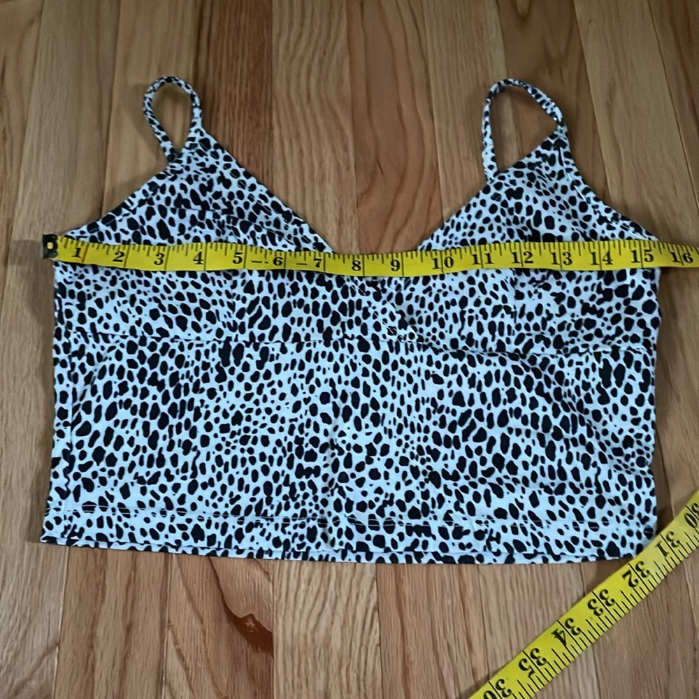 SHEIN Cami Crop Top Womens Small Black White Animal Print Casual Loungewear - Picture 4 of 8